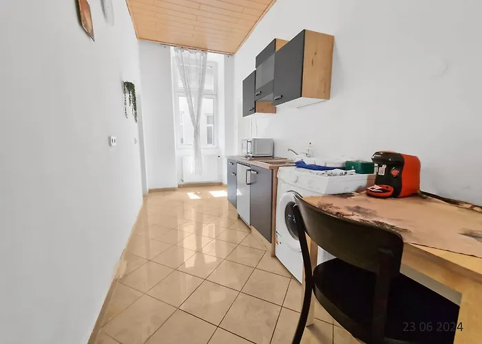 Four-bedroom, Four King-size Comfort *
