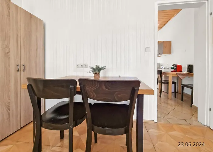 Four-bedroom, Four King-size Comfort *
