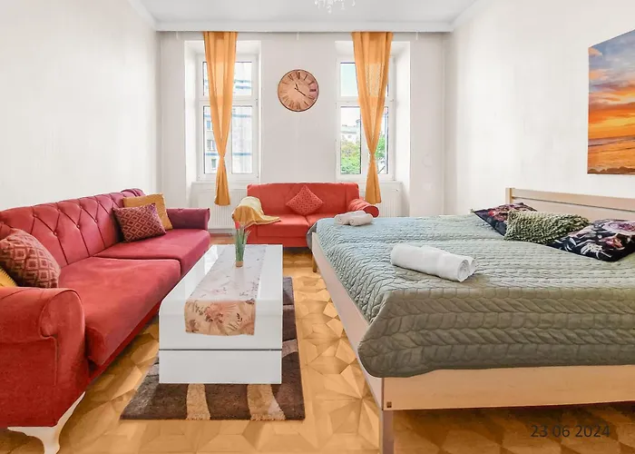 Four-bedroom, Four King-size Comfort Viena