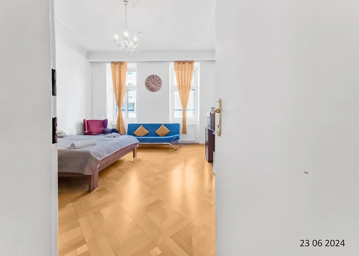 Four-bedroom, Four King-size Comfort